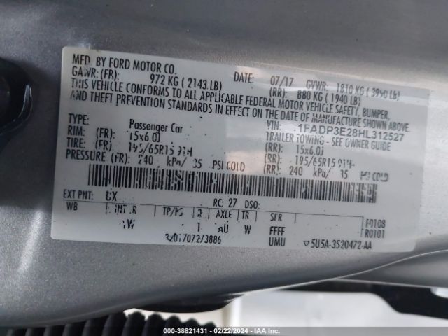 Photo 8 VIN: 1FADP3E28HL312527 - FORD FOCUS 