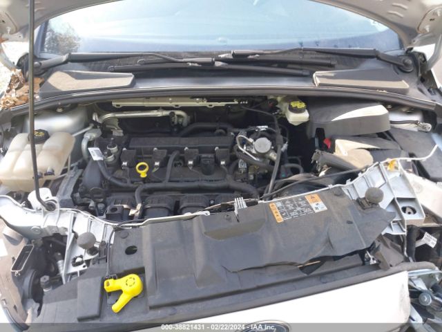 Photo 9 VIN: 1FADP3E28HL312527 - FORD FOCUS 