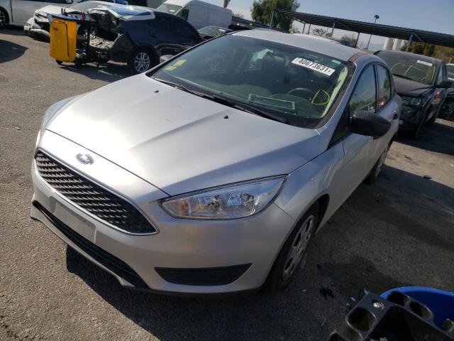 Photo 1 VIN: 1FADP3E28HL321633 - FORD FOCUS S 