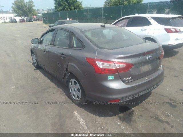 Photo 2 VIN: 1FADP3E29DL305175 - FORD FOCUS 