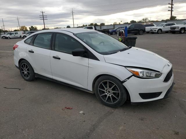 Photo 3 VIN: 1FADP3E29FL257082 - FORD FOCUS S 