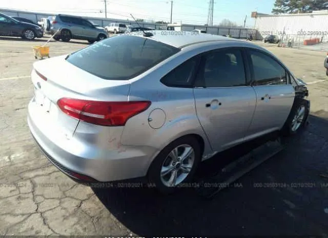 Photo 3 VIN: 1FADP3E29FL345680 - FORD FOCUS 