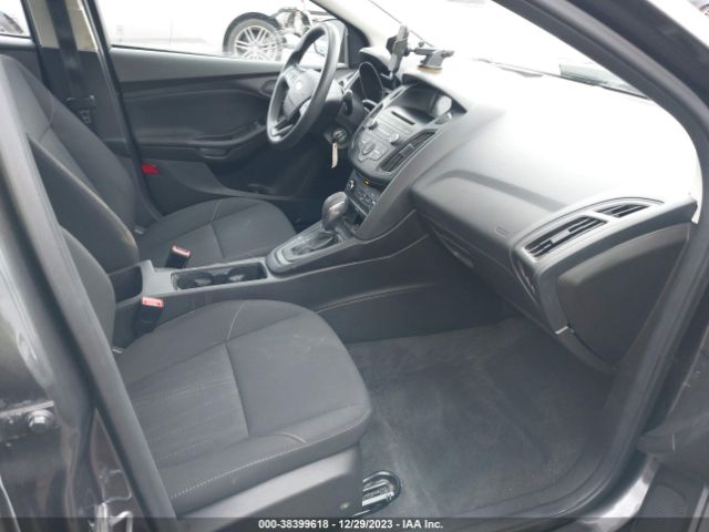 Photo 4 VIN: 1FADP3E29GL238680 - FORD FOCUS 