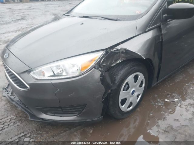 Photo 5 VIN: 1FADP3E29GL349908 - FORD FOCUS 