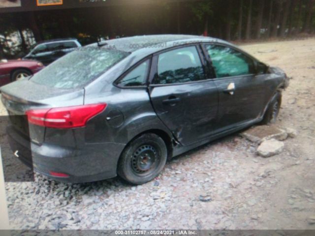 Photo 3 VIN: 1FADP3E29GL393858 - FORD FOCUS 