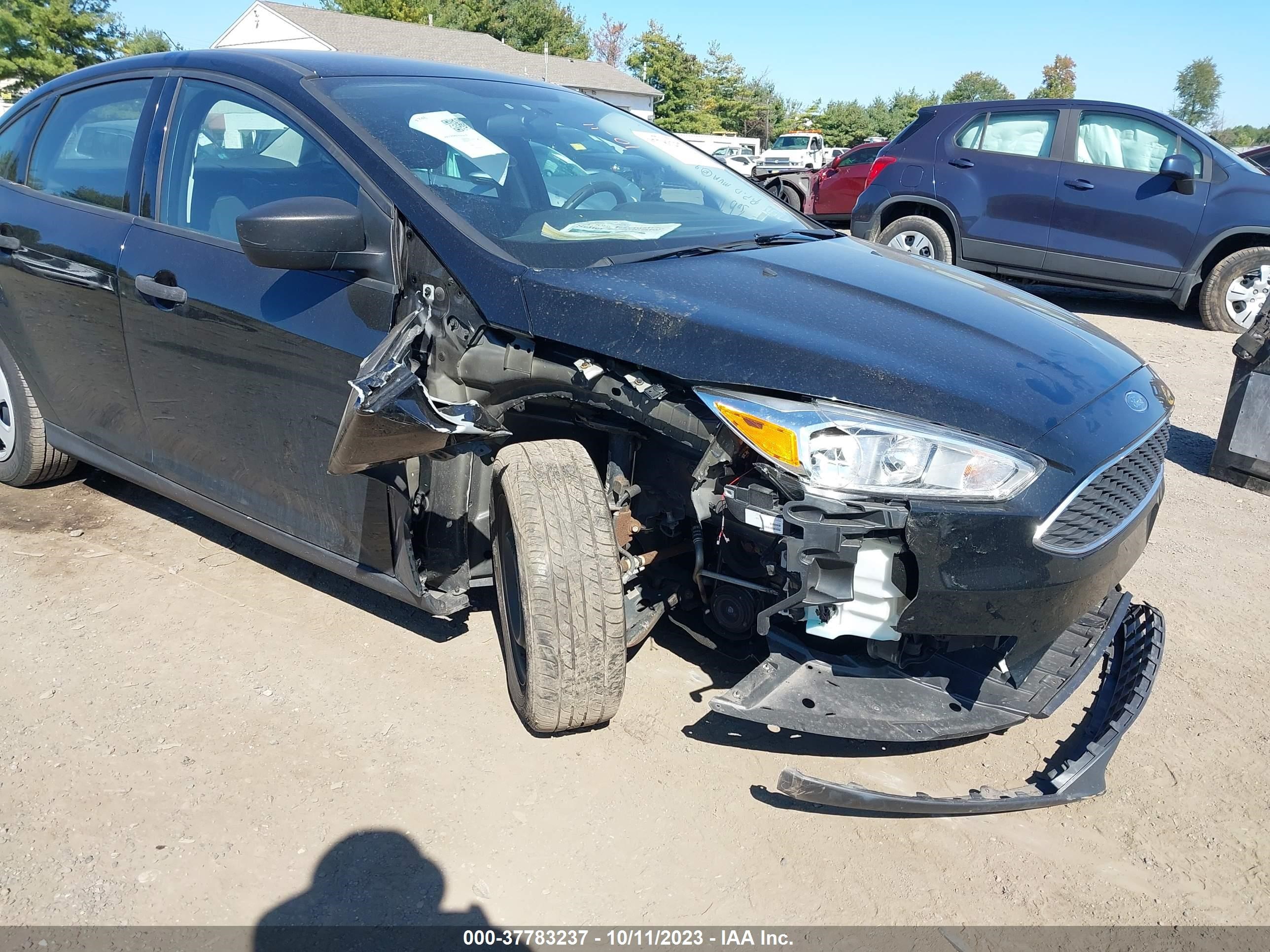 Photo 5 VIN: 1FADP3E29HL218303 - FORD FOCUS 