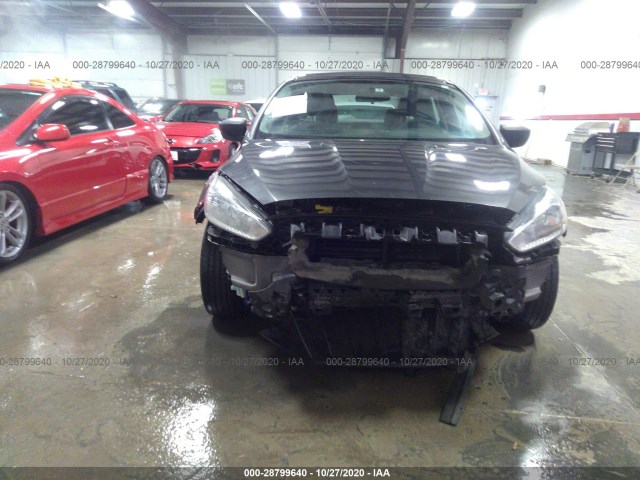 Photo 5 VIN: 1FADP3E29HL244870 - FORD FOCUS 