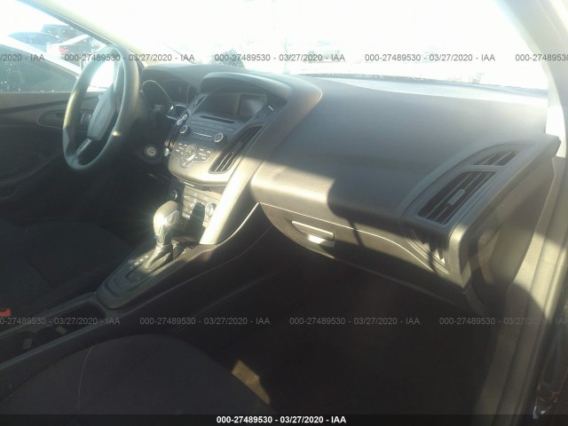 Photo 4 VIN: 1FADP3E29HL254492 - FORD FOCUS 