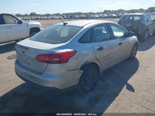 Photo 3 VIN: 1FADP3E29HL318630 - FORD FOCUS 