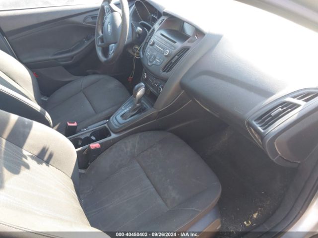 Photo 4 VIN: 1FADP3E29HL318630 - FORD FOCUS 