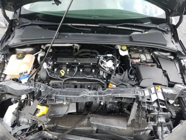 Photo 6 VIN: 1FADP3E29HL330633 - FORD FOCUS 