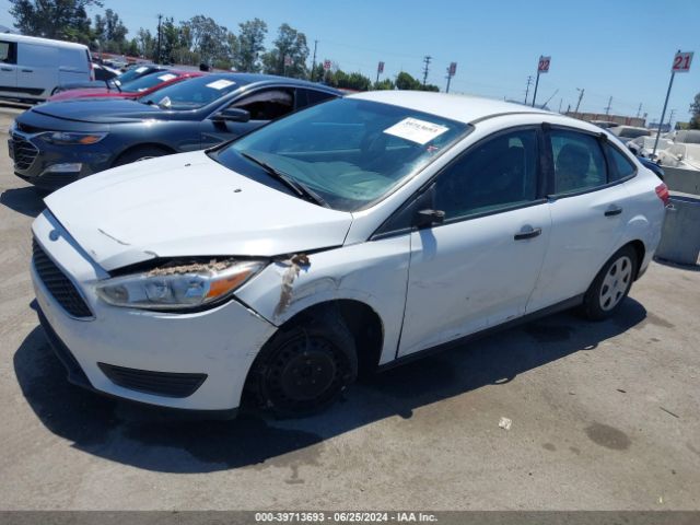 Photo 1 VIN: 1FADP3E29JL261206 - FORD FOCUS 