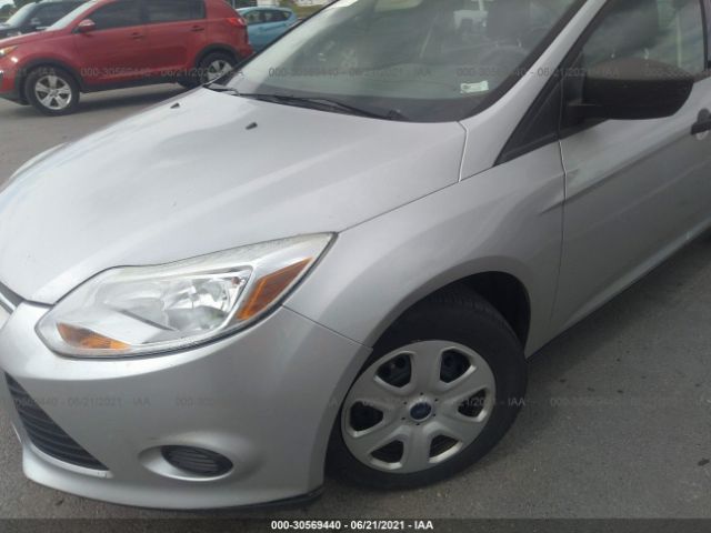 Photo 5 VIN: 1FADP3E2XDL226646 - FORD FOCUS 