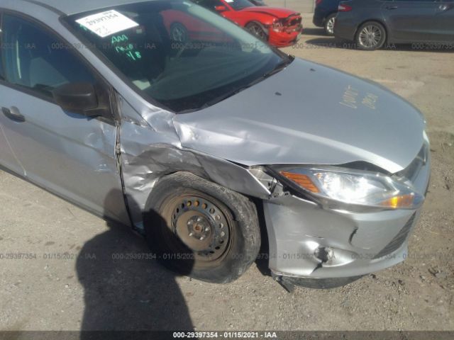 Photo 5 VIN: 1FADP3E2XEL229208 - FORD FOCUS 