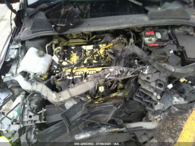 Photo 9 VIN: 1FADP3E2XFL372693 - FORD FOCUS 