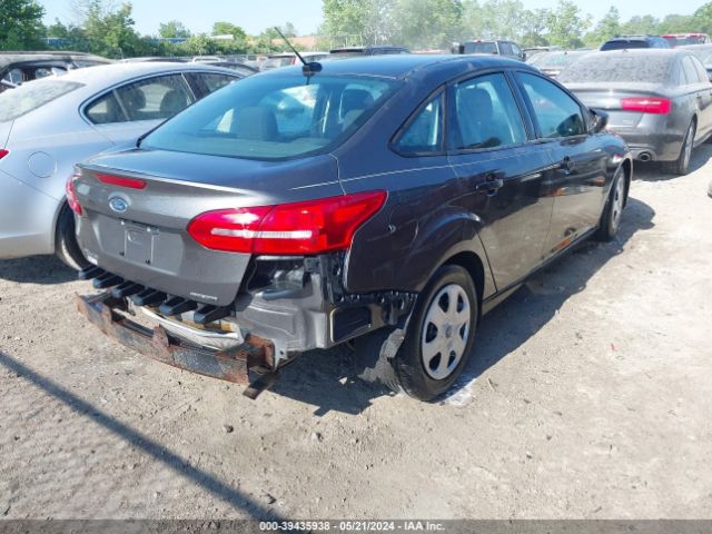 Photo 3 VIN: 1FADP3E2XGL202495 - FORD FOCUS 