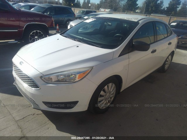 Photo 1 VIN: 1FADP3E2XGL214260 - FORD FOCUS 