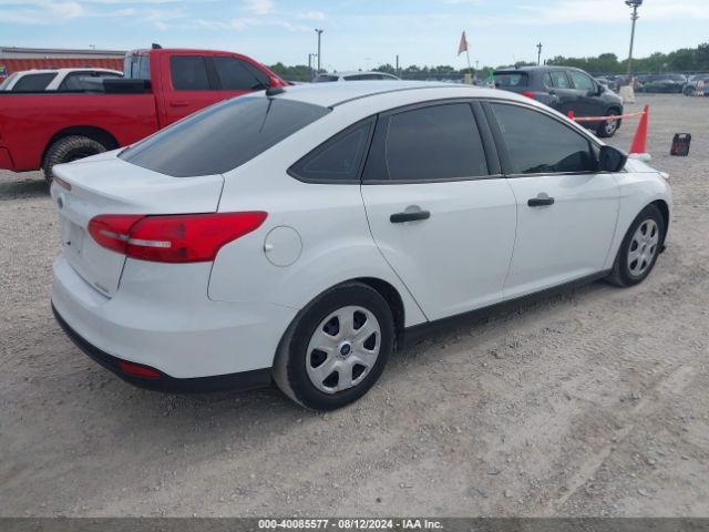 Photo 3 VIN: 1FADP3E2XGL267007 - FORD FOCUS 