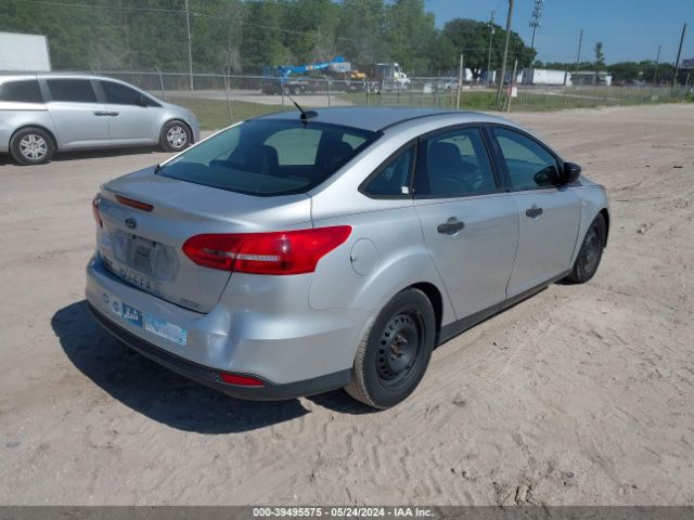 Photo 3 VIN: 1FADP3E2XGL288813 - FORD FOCUS 