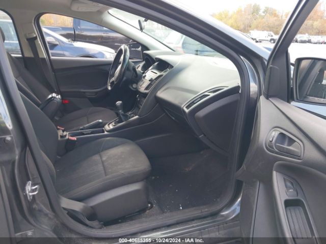 Photo 4 VIN: 1FADP3E2XHL229374 - FORD FOCUS 