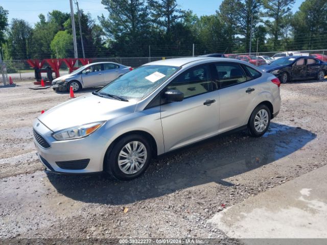 Photo 1 VIN: 1FADP3E2XJL242793 - FORD FOCUS 