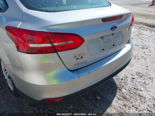 Photo 5 VIN: 1FADP3E2XJL242793 - FORD FOCUS 