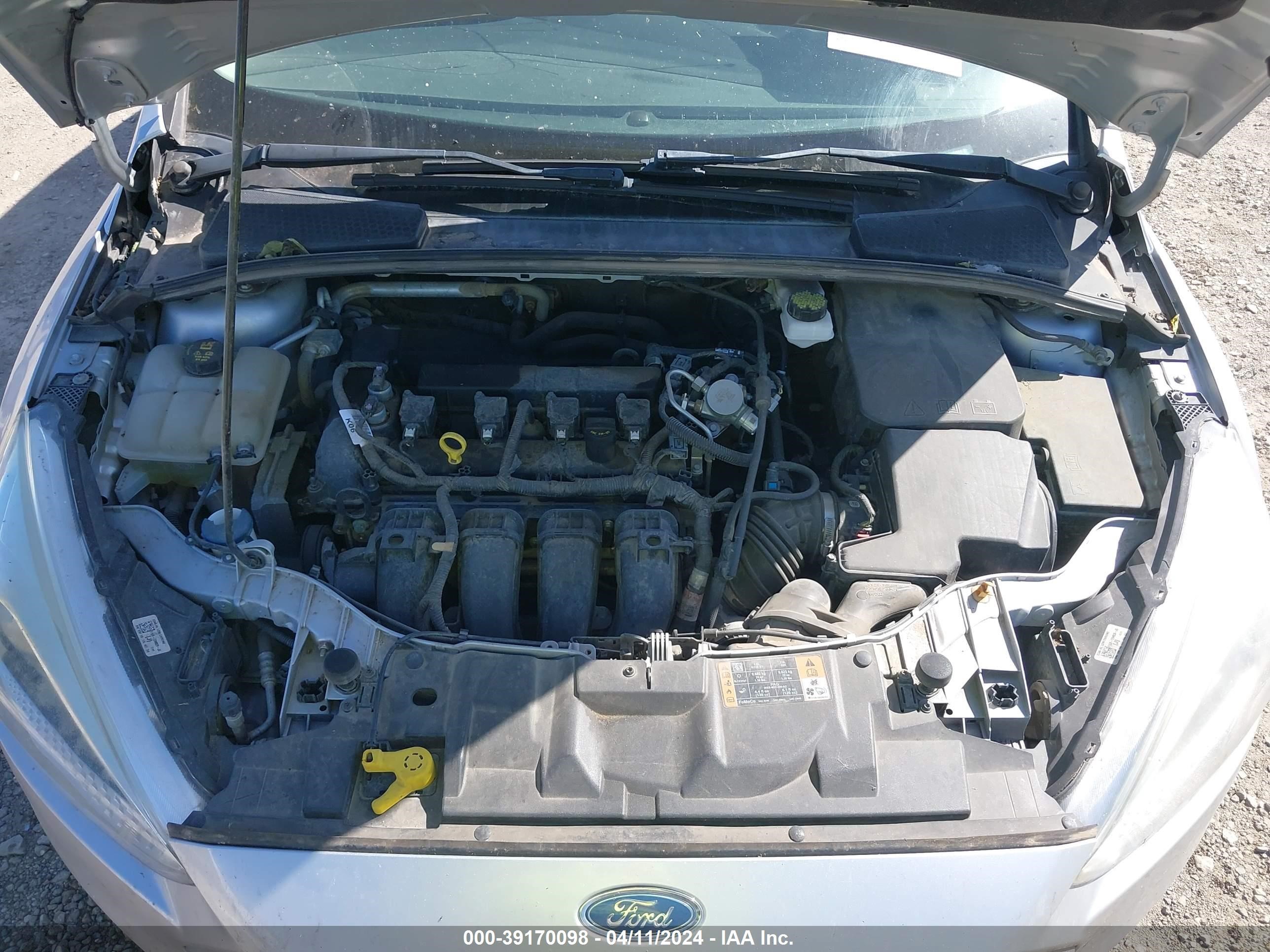 Photo 9 VIN: 1FADP3E2XJL321543 - FORD FOCUS 