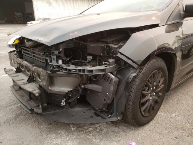 Photo 8 VIN: 1FADP3E2XJL322496 - FORD FOCUS 