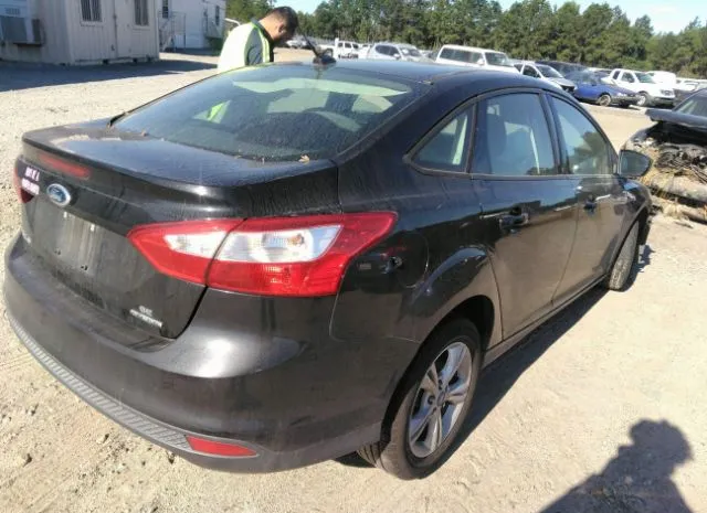 Photo 3 VIN: 1FADP3F20DL137585 - FORD FOCUS 