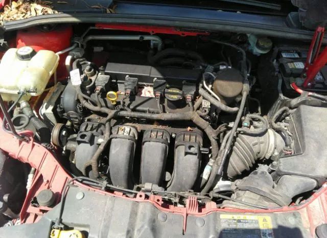 Photo 9 VIN: 1FADP3F20DL205223 - FORD FOCUS 