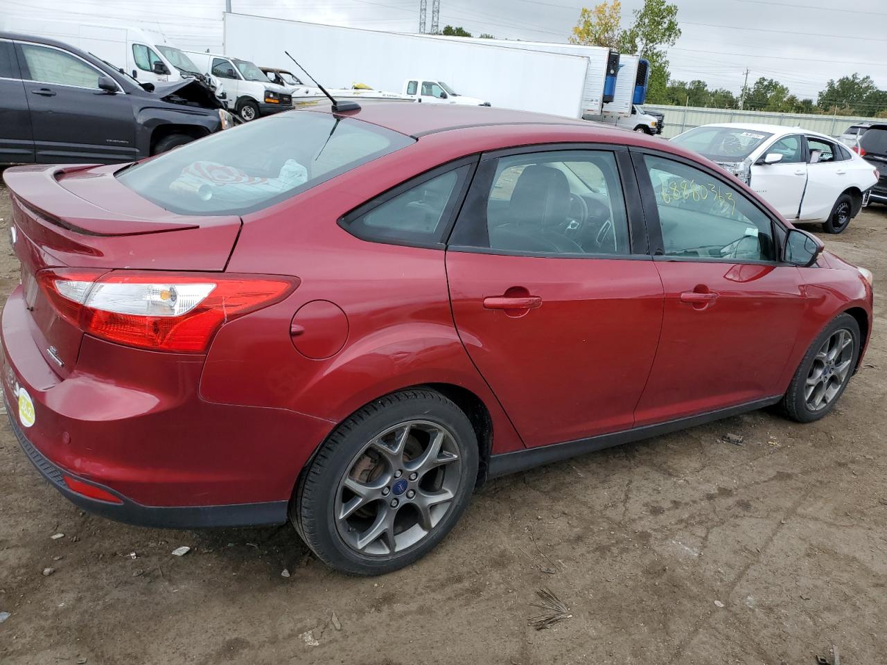 Photo 2 VIN: 1FADP3F20DL270489 - FORD FOCUS 