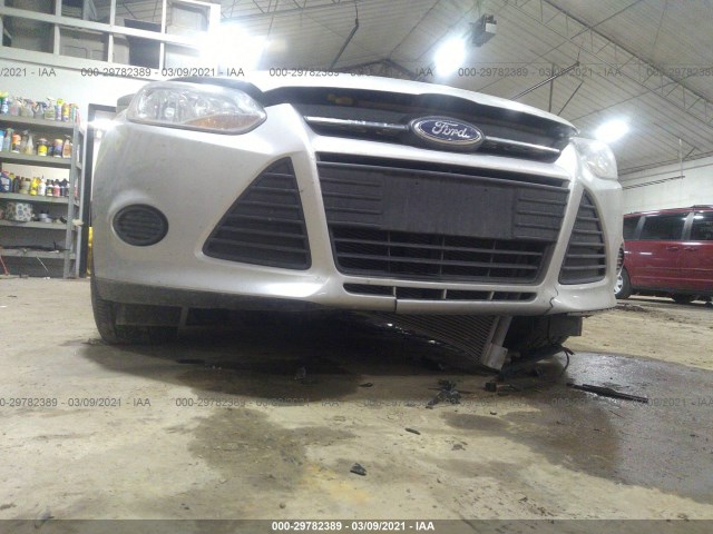 Photo 5 VIN: 1FADP3F20DL275871 - FORD FOCUS 