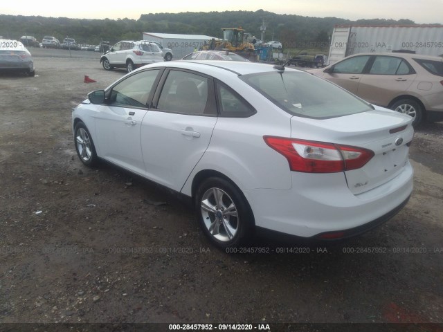 Photo 2 VIN: 1FADP3F20DL277880 - FORD FOCUS 