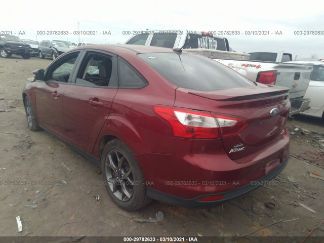 Photo 2 VIN: 1FADP3F20DL305550 - FORD FOCUS 