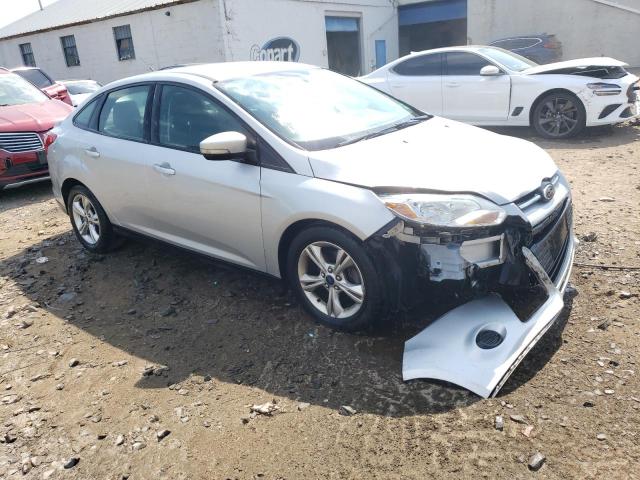 Photo 3 VIN: 1FADP3F20DL317326 - FORD FOCUS 