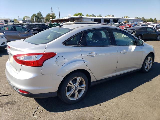 Photo 2 VIN: 1FADP3F20DL324809 - FORD FOCUS SE 