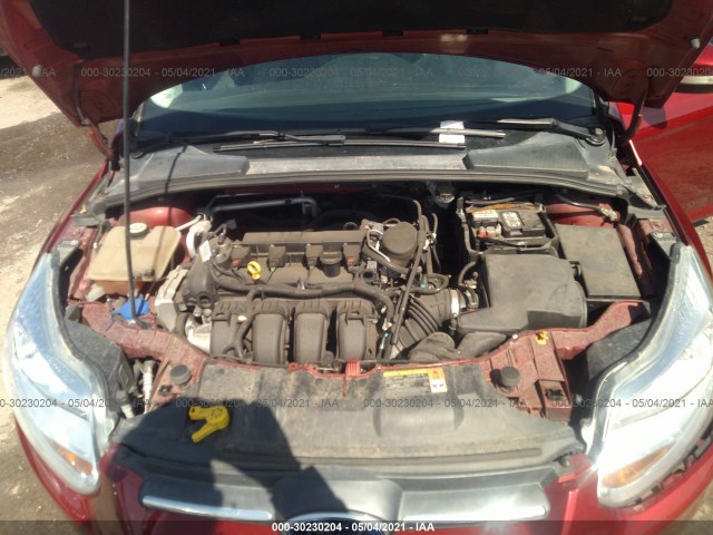 Photo 9 VIN: 1FADP3F20DL352447 - FORD FOCUS 