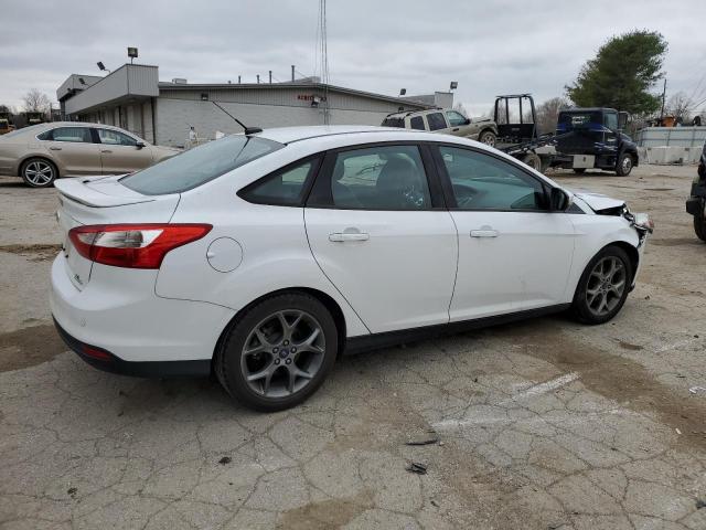 Photo 2 VIN: 1FADP3F20DL371449 - FORD FOCUS SE 