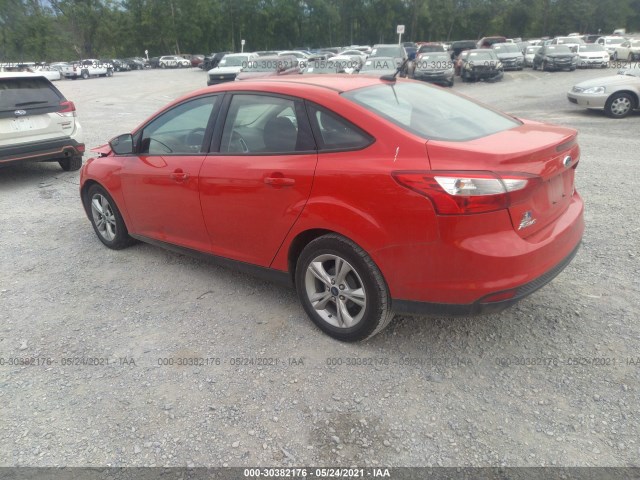 Photo 2 VIN: 1FADP3F20DL379213 - FORD FOCUS 