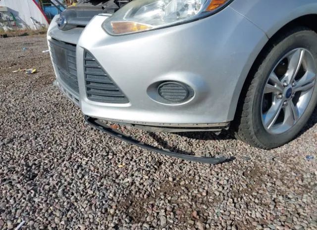 Photo 5 VIN: 1FADP3F20DL382631 - FORD FOCUS 