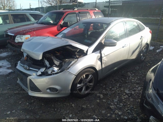 Photo 1 VIN: 1FADP3F20EL102501 - FORD FOCUS 