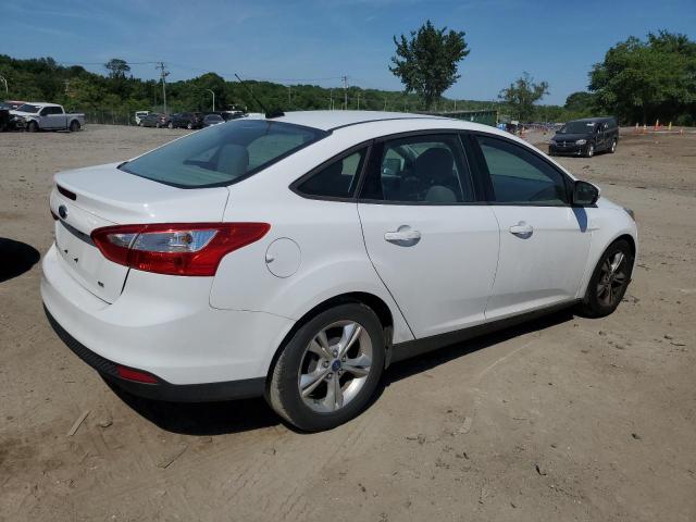 Photo 2 VIN: 1FADP3F20EL102630 - FORD FOCUS 