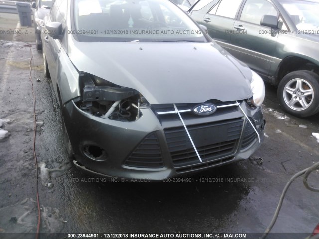 Photo 5 VIN: 1FADP3F20EL114244 - FORD FOCUS 