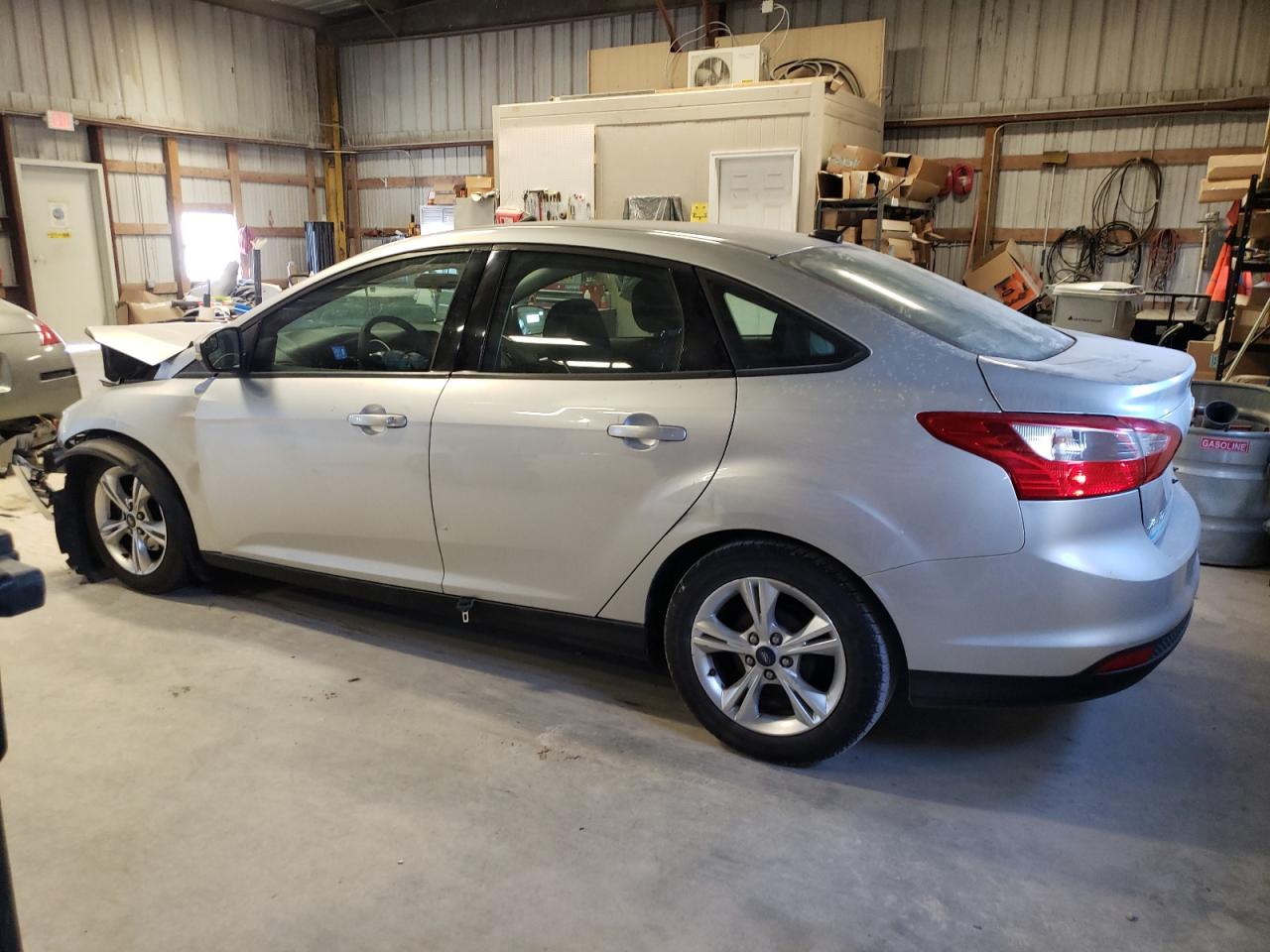 Photo 1 VIN: 1FADP3F20EL117970 - FORD FOCUS 