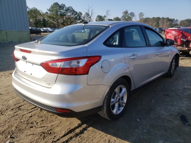 Photo 3 VIN: 1FADP3F20EL124417 - FORD FOCUS SE 