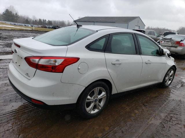 Photo 2 VIN: 1FADP3F20EL160415 - FORD FOCUS SE 