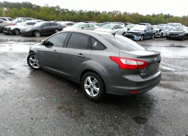 Photo 2 VIN: 1FADP3F20EL203974 - FORD FOCUS 