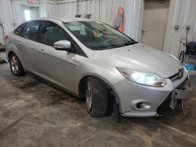 Photo 3 VIN: 1FADP3F20EL205398 - FORD FOCUS 