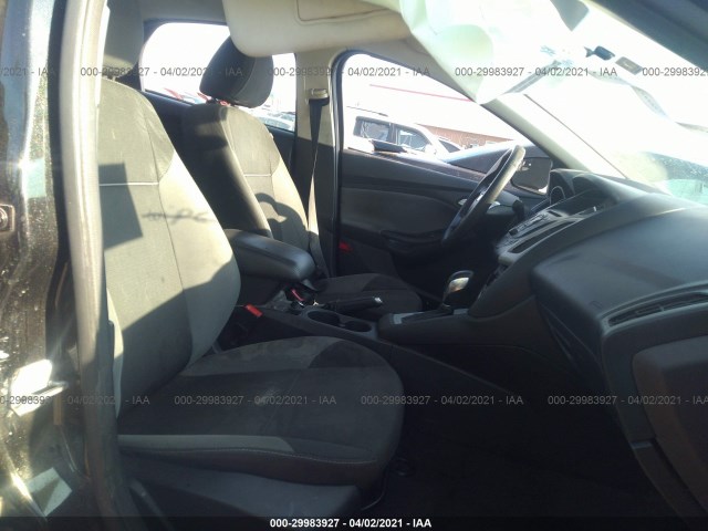 Photo 4 VIN: 1FADP3F20EL208267 - FORD FOCUS 