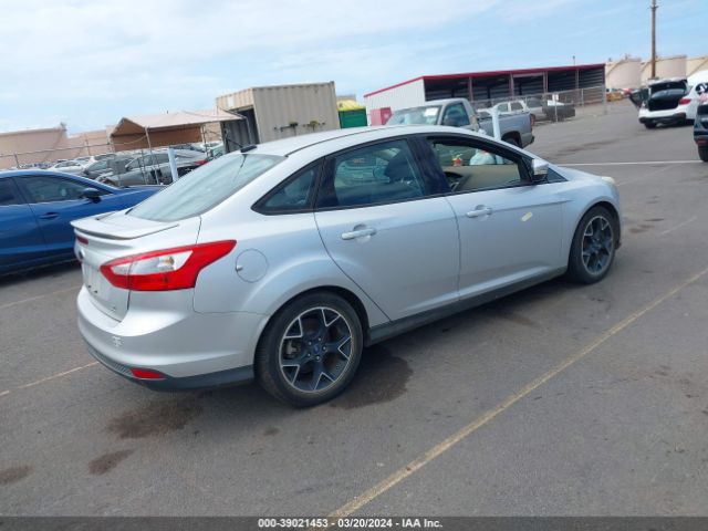 Photo 3 VIN: 1FADP3F20EL224890 - FORD FOCUS 